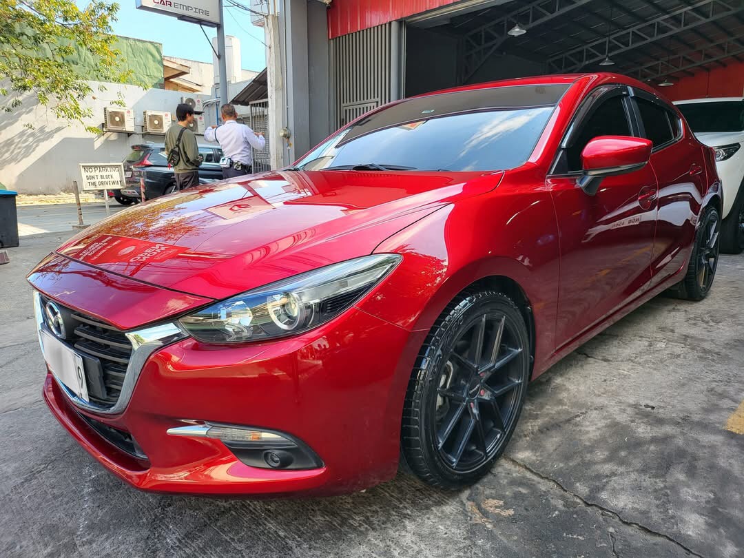 Second-hand Mazda Rizal
